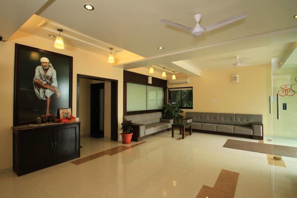 Hotel Sai Smaran Shirdi Ngoại thất bức ảnh